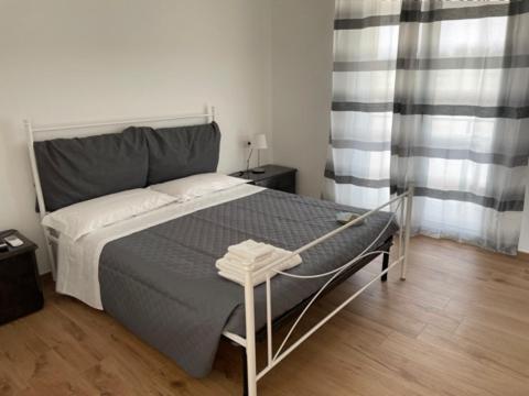 B&B A Pochi Passi Dal Mare Джовинаццо Экстерьер фото
