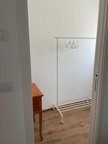B&B A Pochi Passi Dal Mare Джовинаццо Экстерьер фото